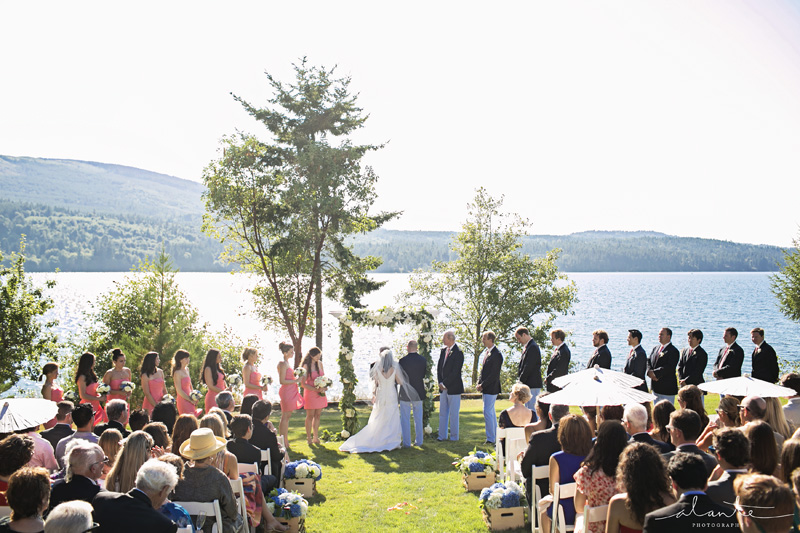 A Hamptons Style Wedding in the Northwest Complete With a Sperry Tent ...